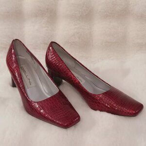 BELLINI-Vintage Royal Red Leather Croc Square Toe Block Pumps-Size 6.5W